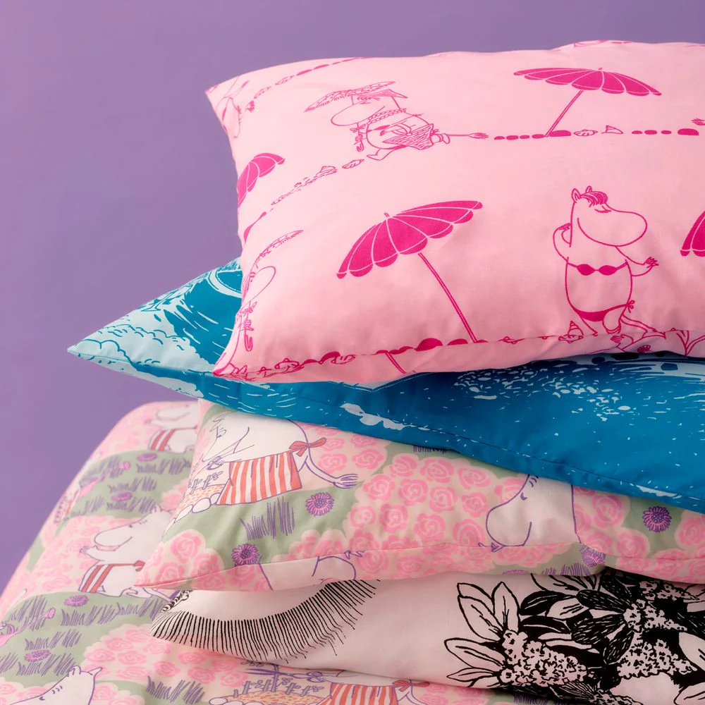 Moomin Dreaming Pillow Case - Image 3