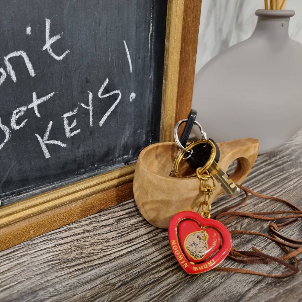 Moomintroll & Snorkmaiden Heart Keyring - Image 3